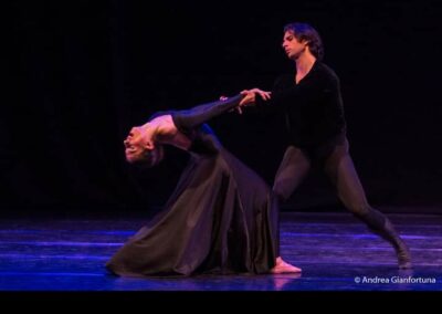 Ballettabend Der Tod und das Mädchen. Teresa Levrini und Marco A. Carlucci Choreograph: Robert North Fotograf: Andrea Gianfortuna,