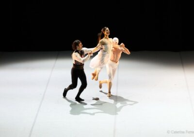 Ballettabend Fado Teresa Levrini, Marco A. Carlucci und Alessandro Borghesani Choreograph Robert North Fotografin: Caterina Ferrari